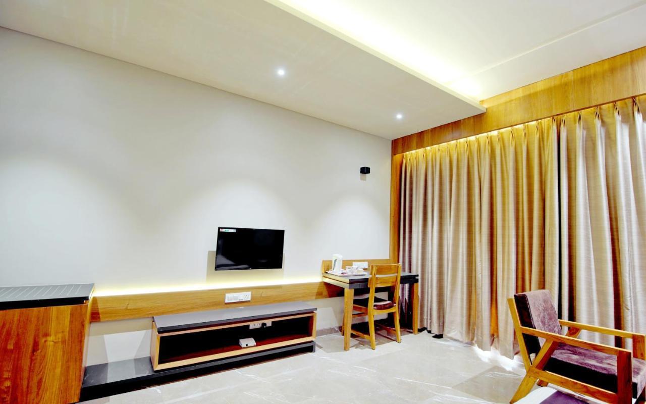 Hotel Anil Farmhouse Gir Jungle Resort Гирский лес Экстерьер фото